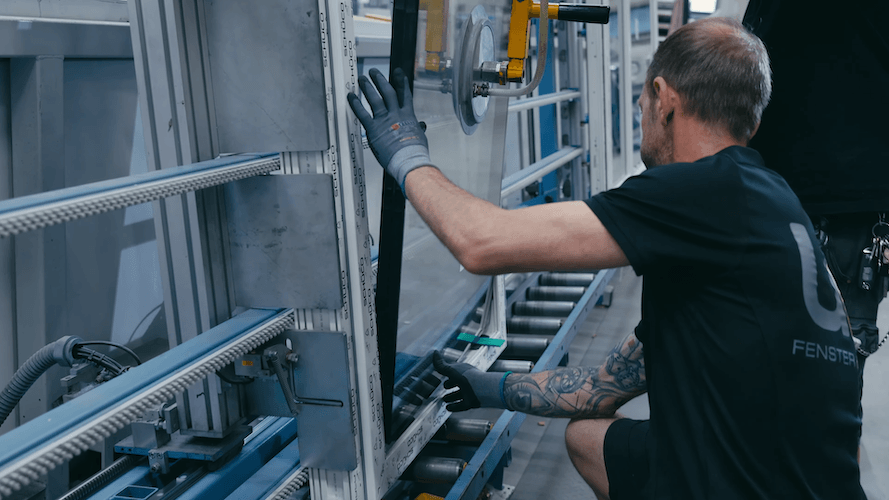 Mitarbeiter von UP Fenster und Türen bei der Arbeit.